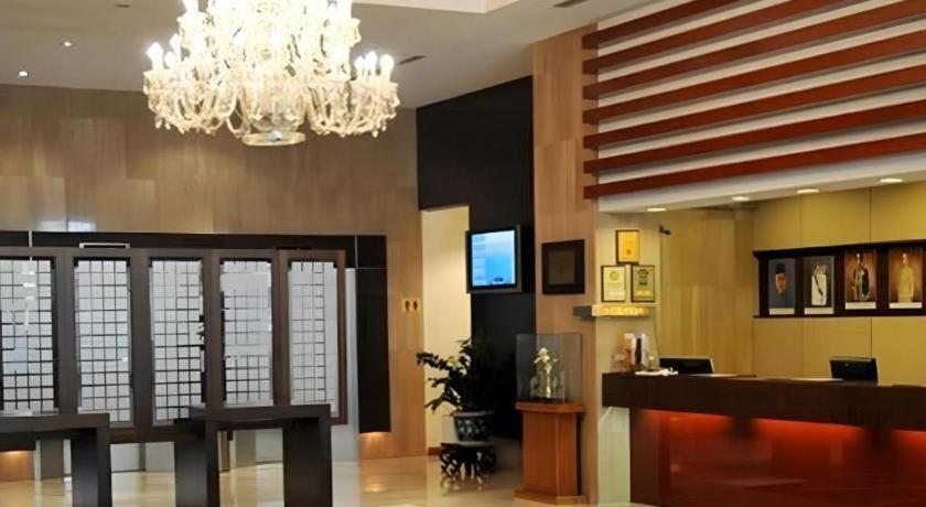 Tanahmas The Sibu Hotel Екстер'єр фото