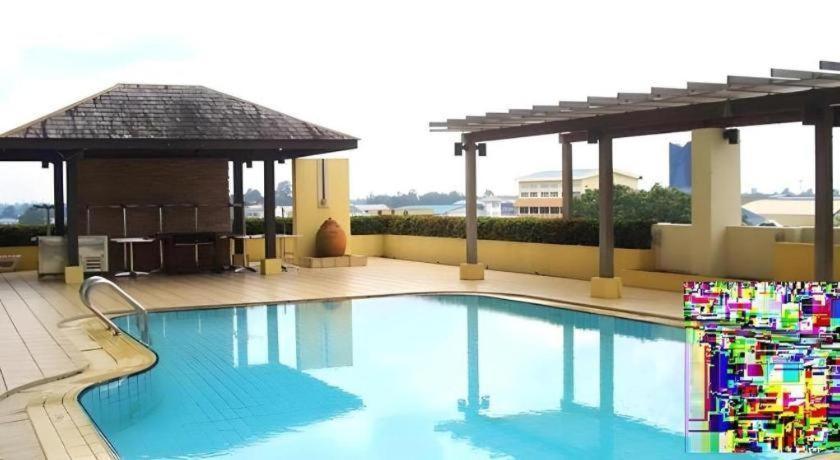 Tanahmas The Sibu Hotel Екстер'єр фото